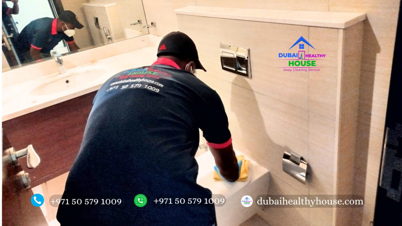 Bathroom Cleaning Services 1